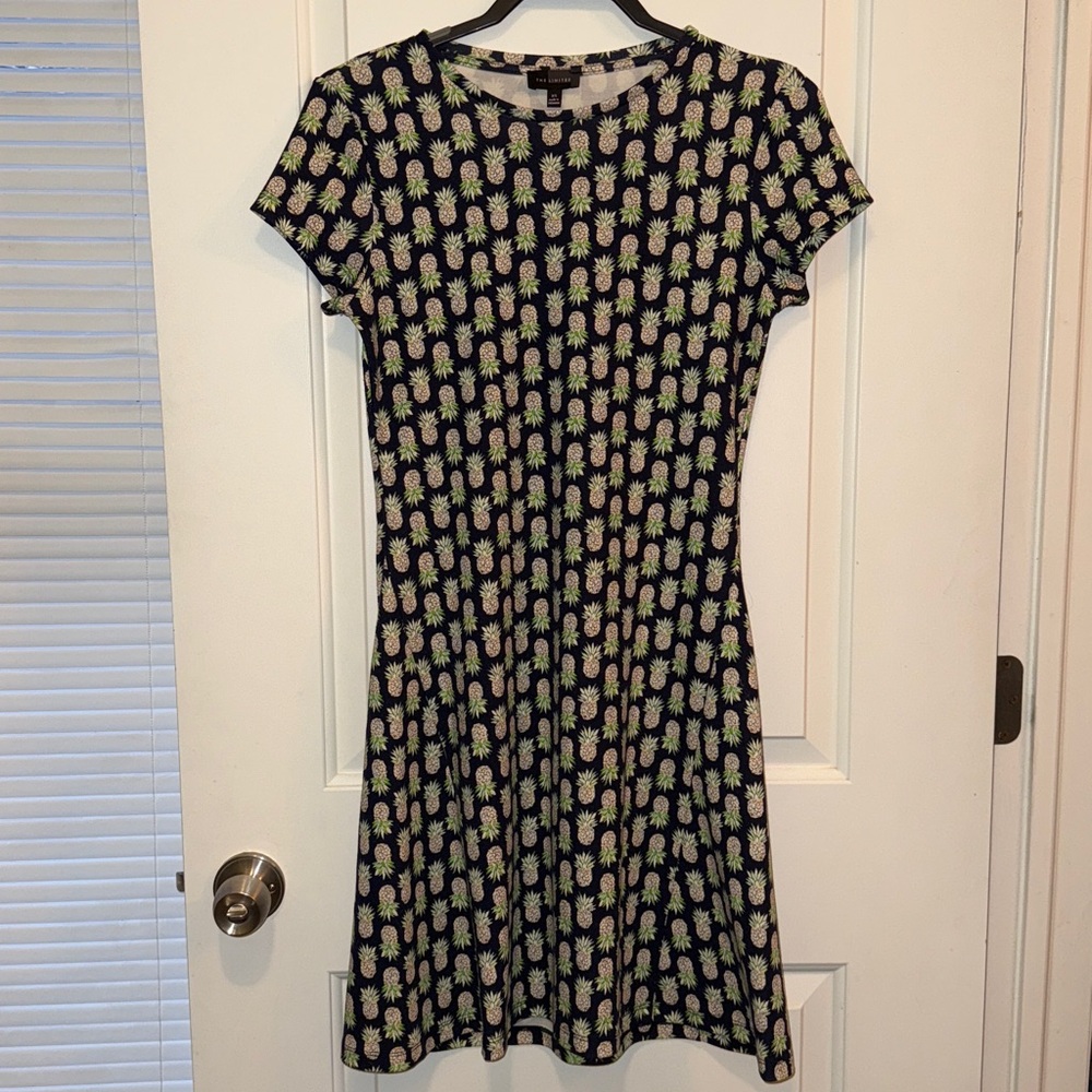 The Limited Pineapple Print T-shirt Dress